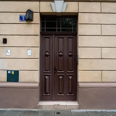 Apartment Asnyka Old Town *